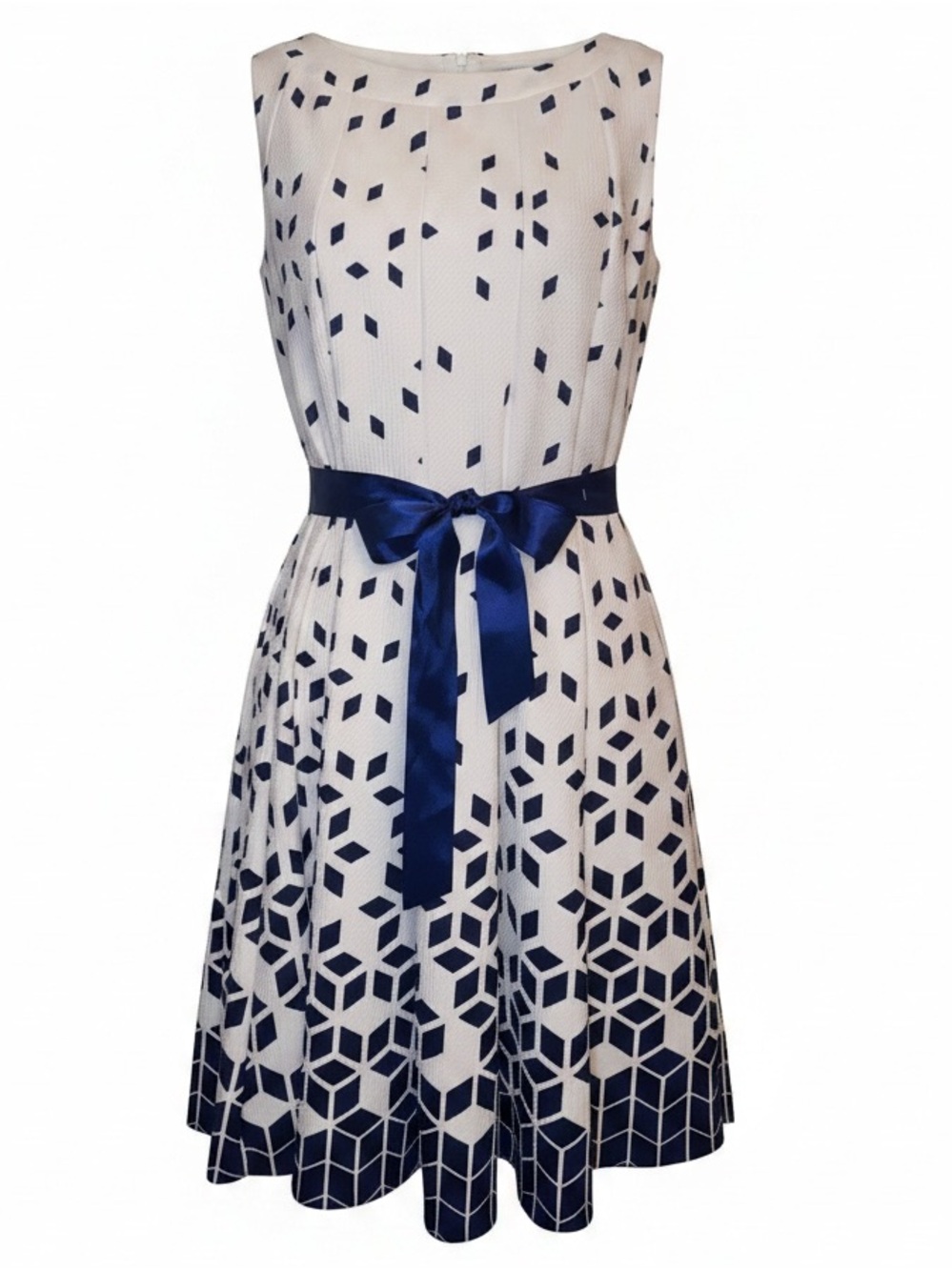 NWT HAANI Sleeveless Fit’n’Flare Dress 
Ombré Diamond Pattern White Navy SZ PXL